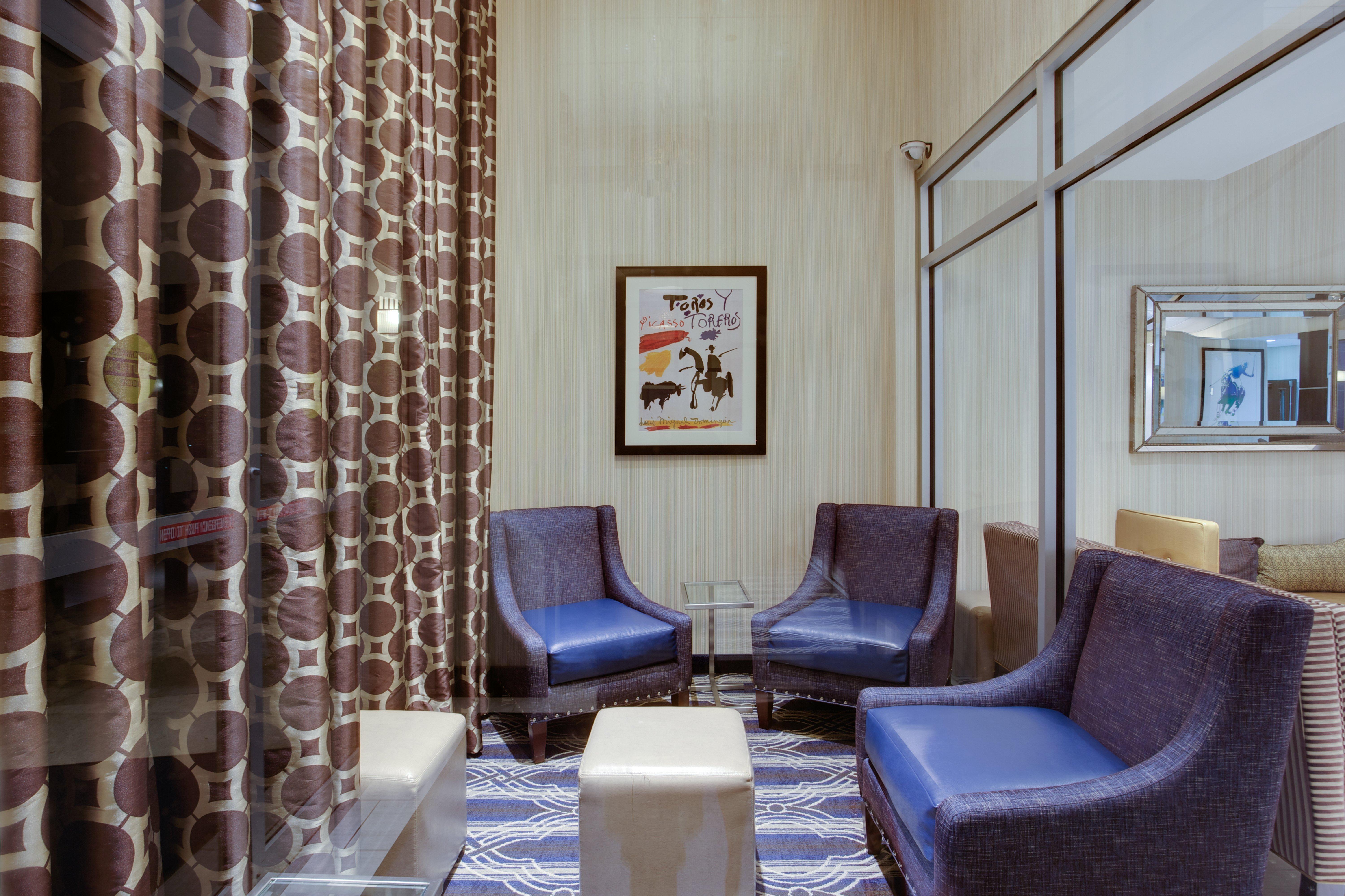 Holiday Inn Express & Suites Laurel Lakes By Ihg Экстерьер фото